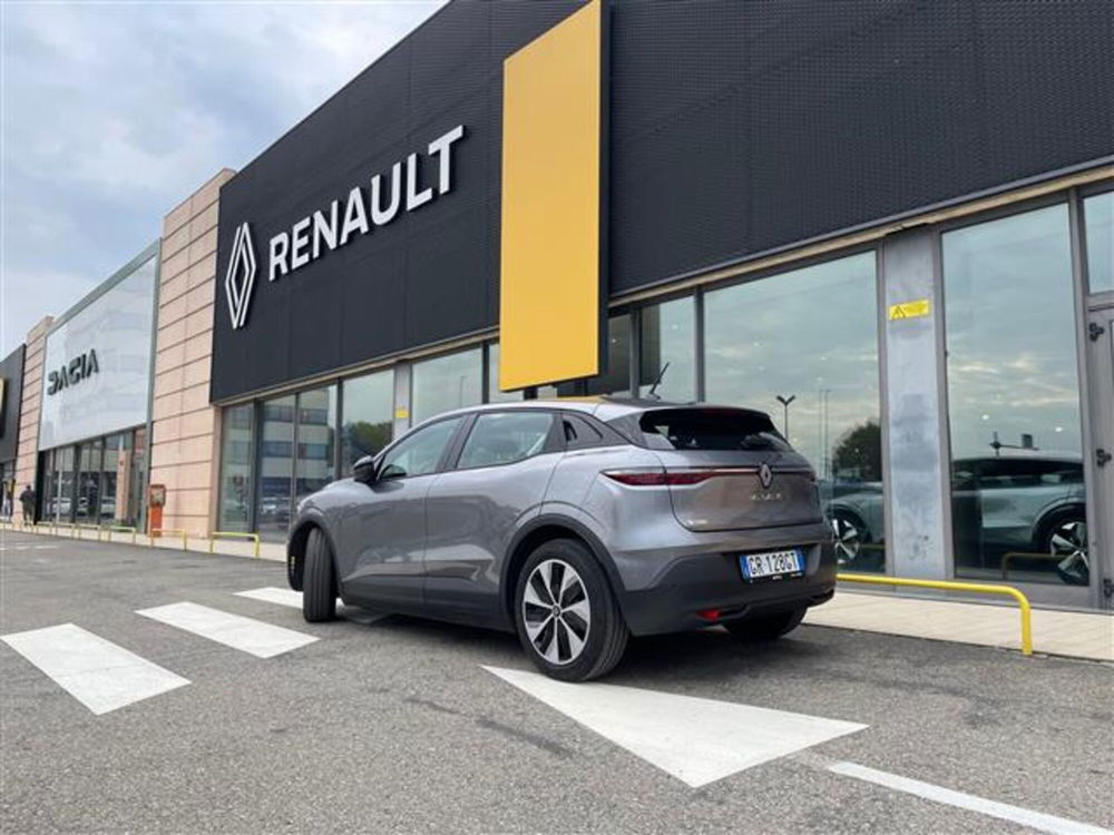 Renault Megane E-Tech Electric usata a Parma (3)