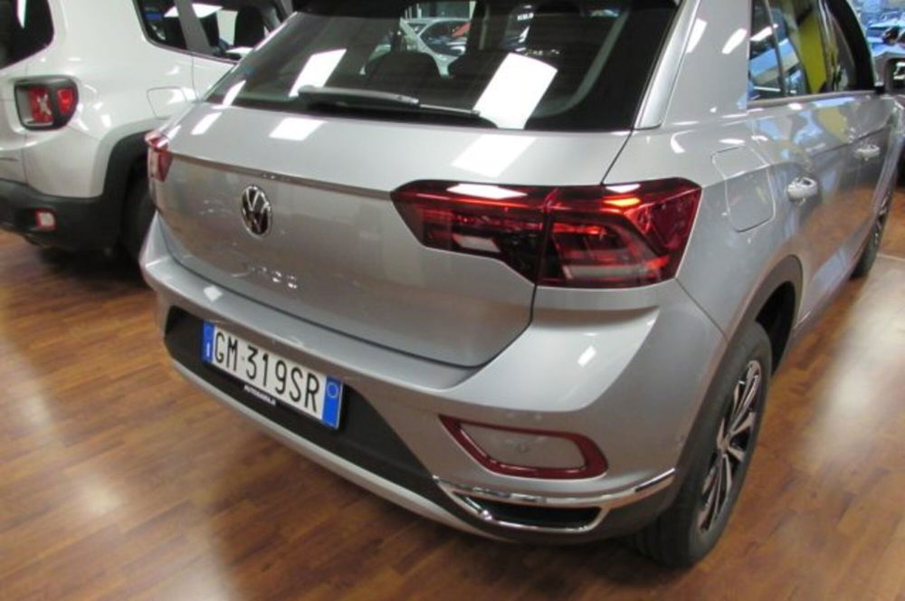 Volkswagen T-Roc nuova a Milano (14)