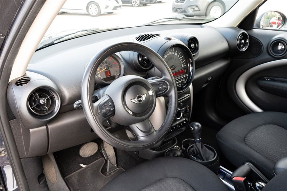 MINI Mini Countryman usata a Torino (12)