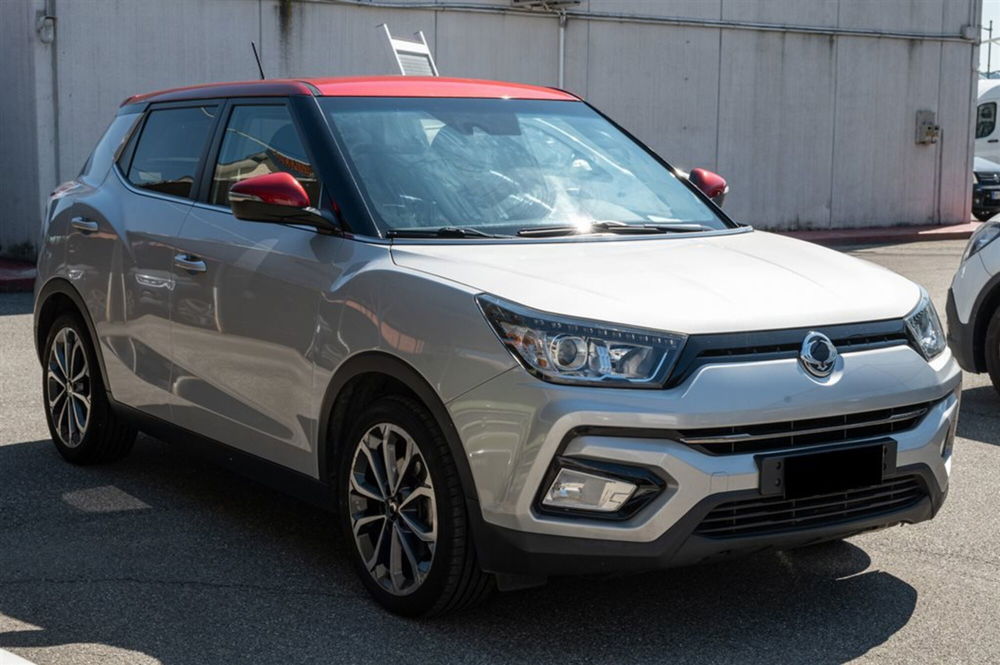 Ssangyong Tivoli usata a Torino (3)