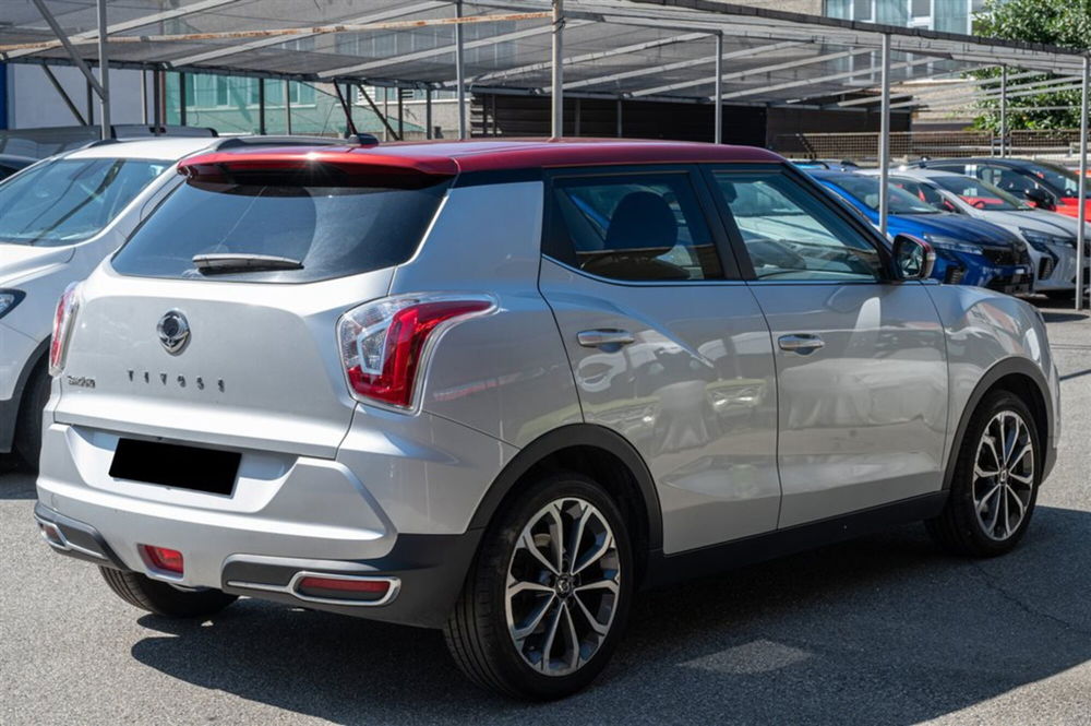 Ssangyong Tivoli usata a Torino (5)