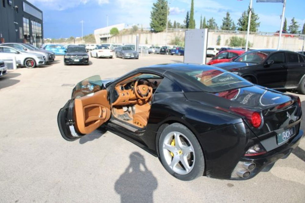 Ferrari California Spider usata a Lecce (12)