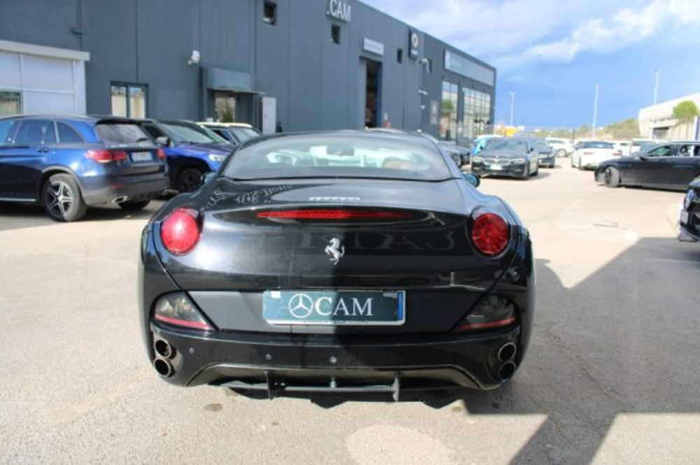 Ferrari California Spider usata a Lecce (7)