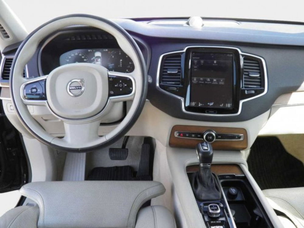 Volvo XC90 usata a Firenze (5)