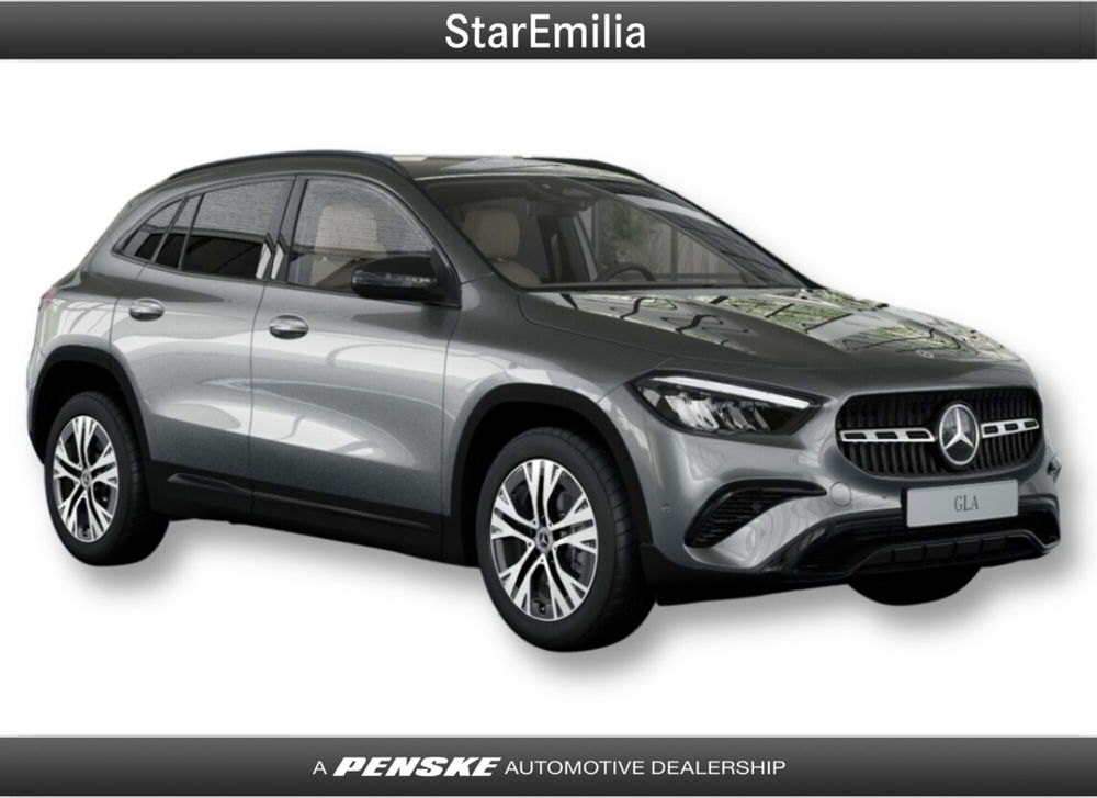 Mercedes-Benz GLA SUV nuova a Ferrara