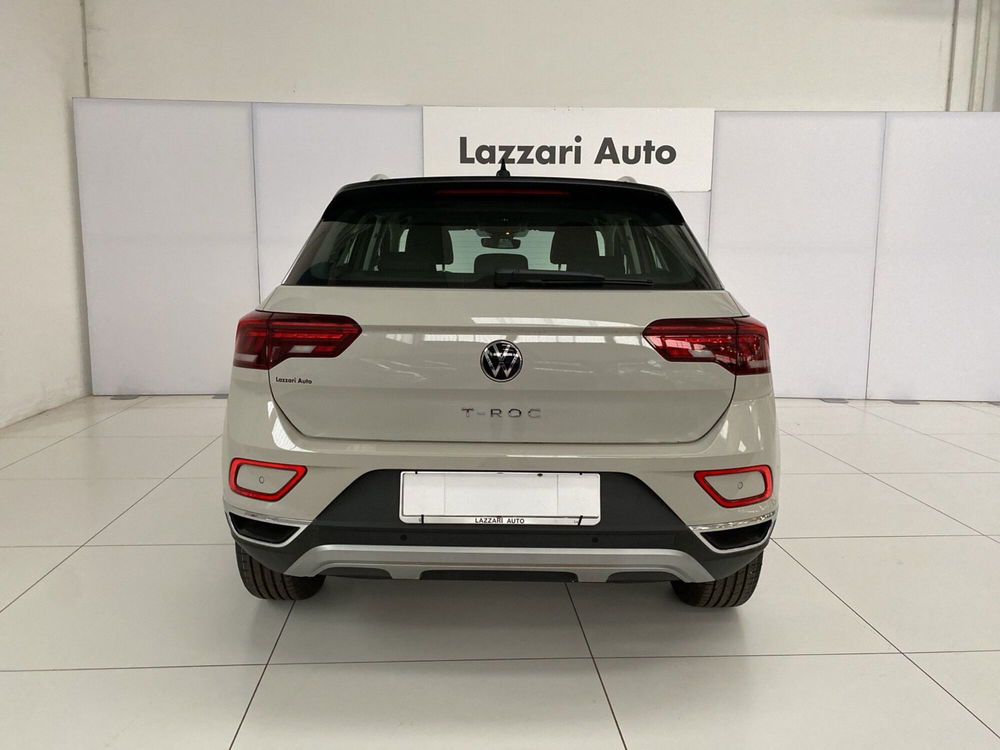 Volkswagen T-Roc nuova a Lodi (5)