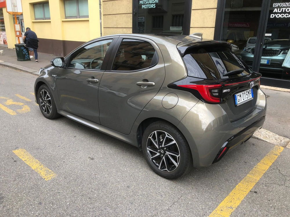 Toyota Yaris usata a Milano (2)