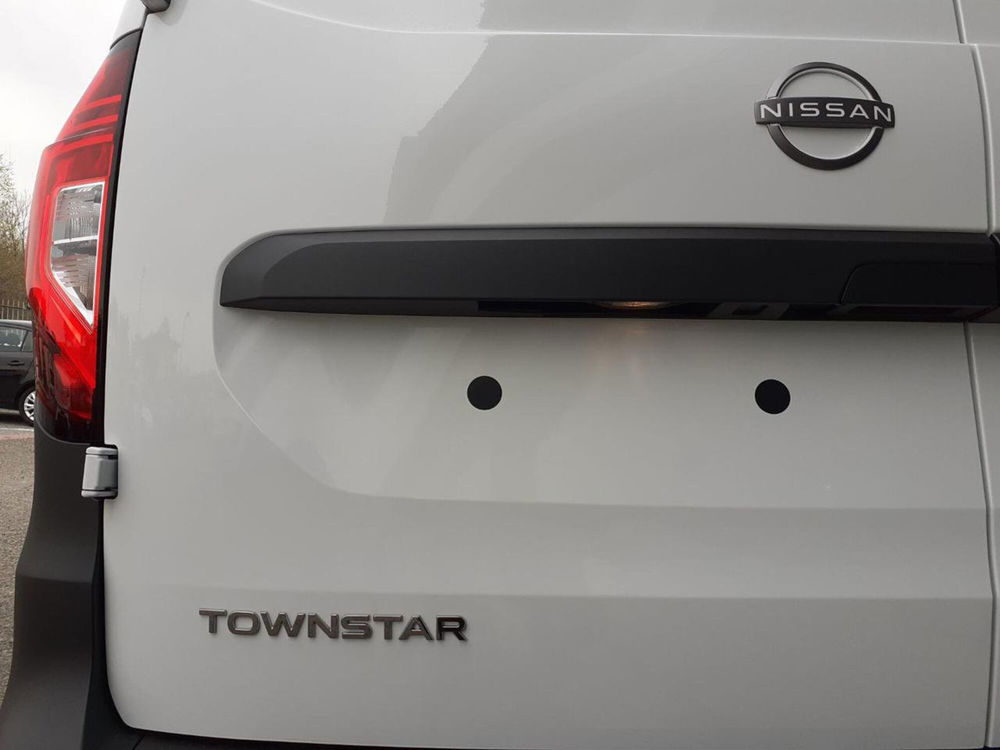 Nissan Townstar nuova a Modena (7)