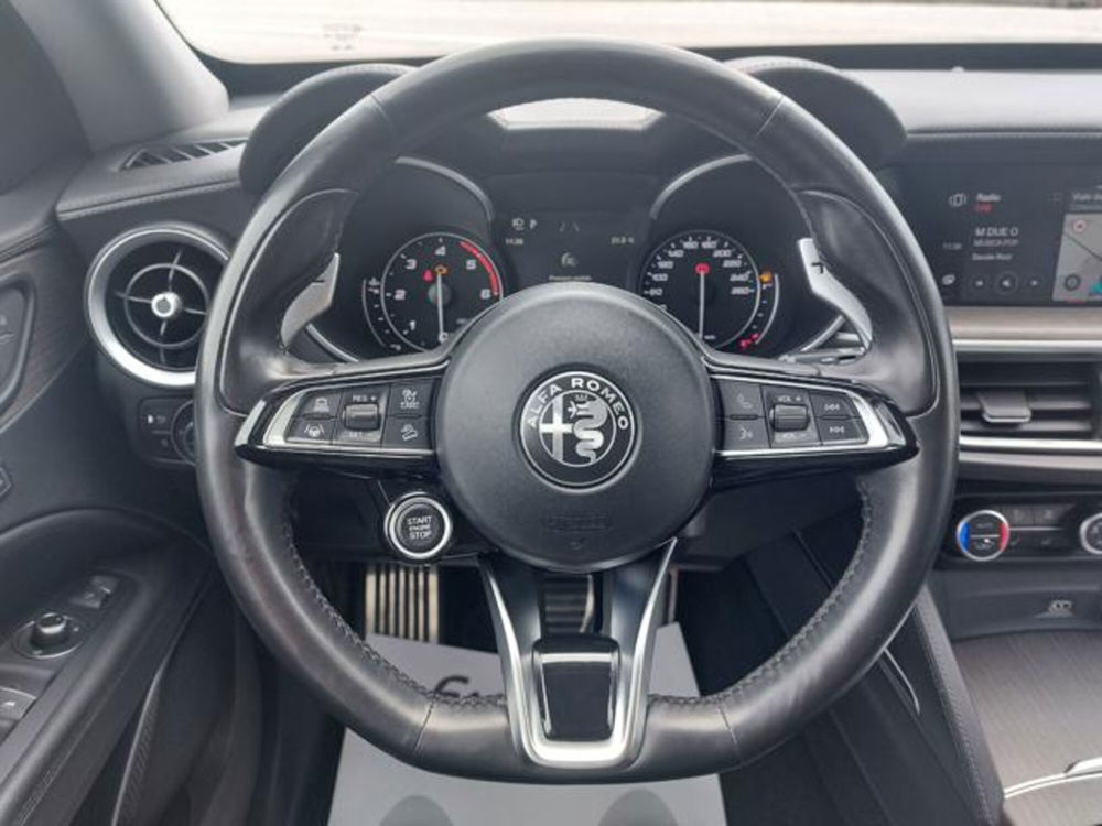 Alfa Romeo Stelvio usata a Padova (9)