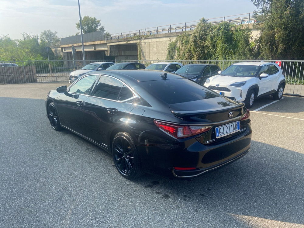 Lexus ES usata a Piacenza (3)