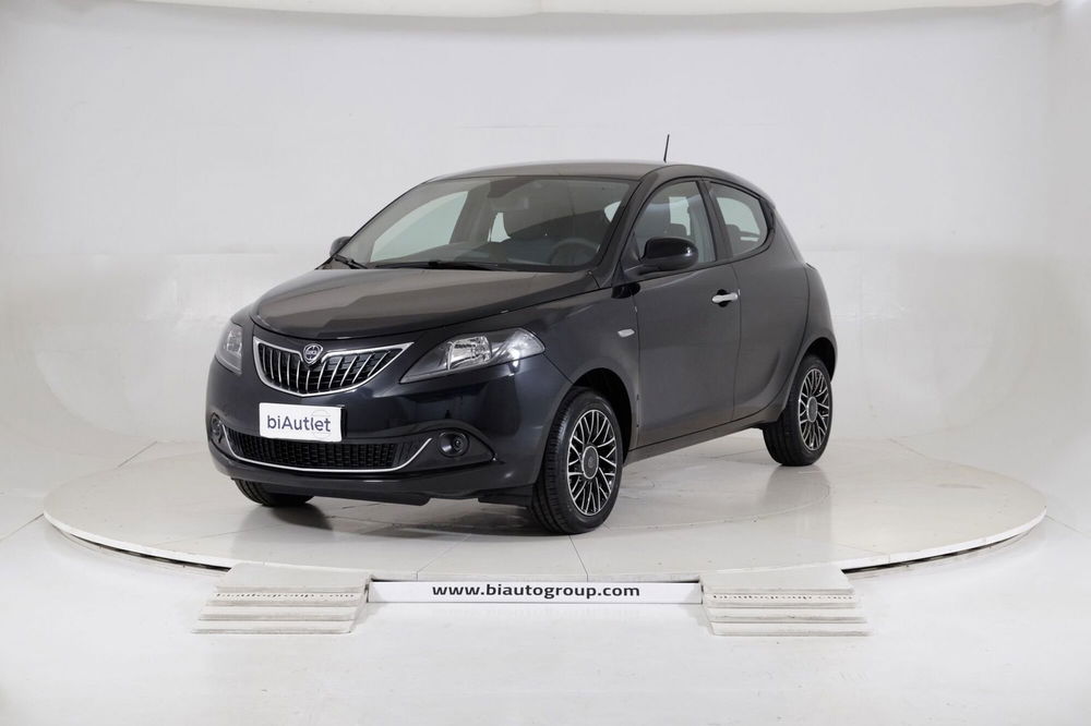 Lancia Ypsilon nuova a Torino