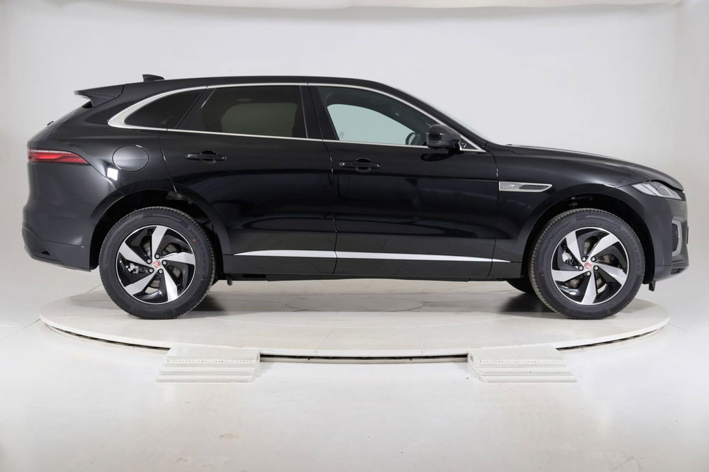 Jaguar F-Pace usata a Torino (6)