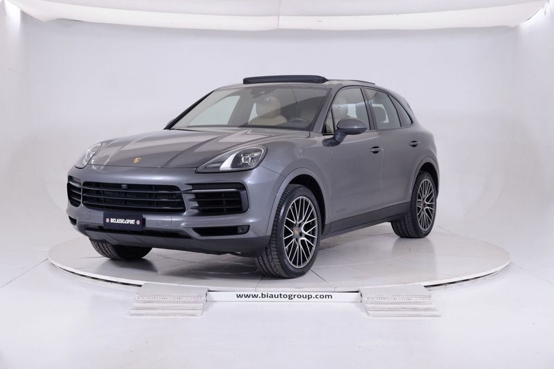 Porsche Cayenne 3.0 V6  del 2019 usata a Settimo Torinese