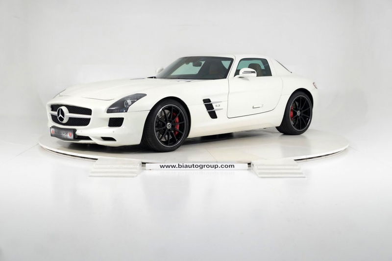 Mercedes-Benz SLS AMG Coup&eacute; del 2011 usata a Settimo Torinese