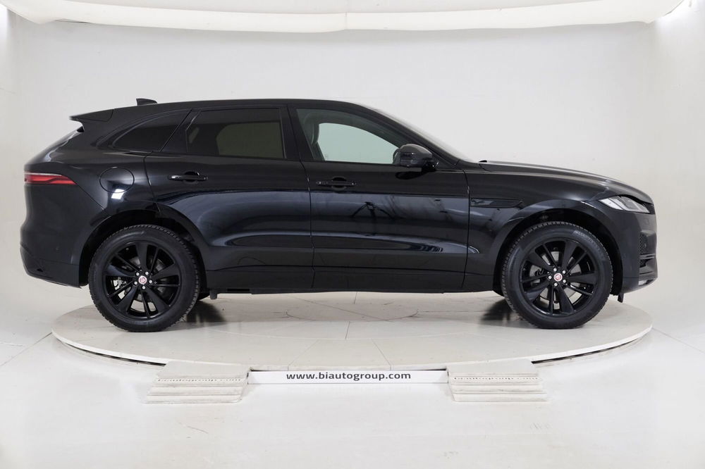 Jaguar F-Pace usata a Torino (5)