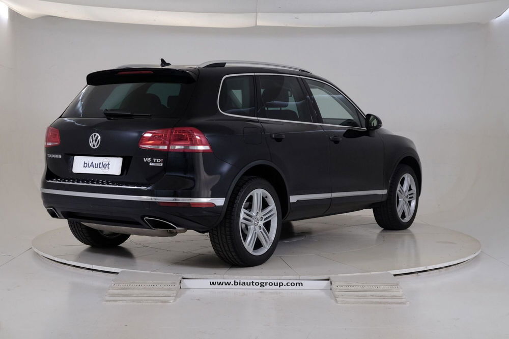 Volkswagen Touareg usata a Torino (4)