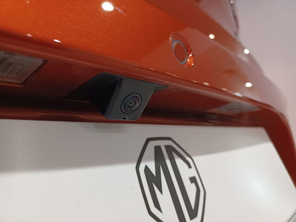 Mg ZS nuova a Torino (17)