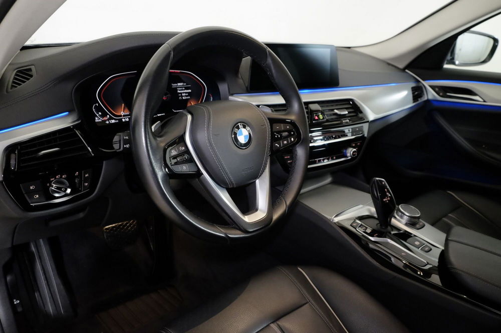 BMW Serie 5 Touring usata a Torino (7)