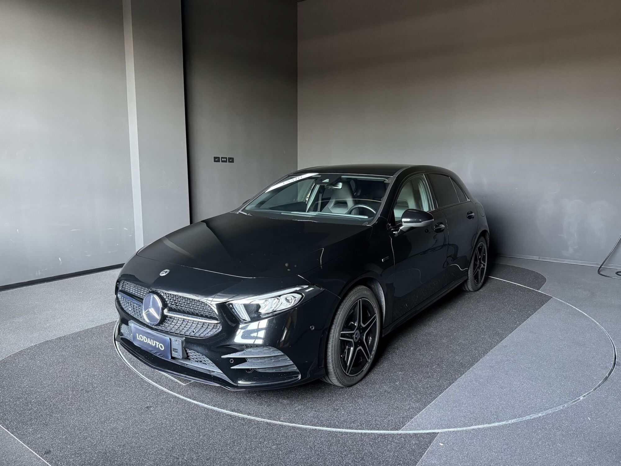 Mercedes-Benz Classe A 250 e Automatic EQ-Power Premium del 2020 usata a Bergamo