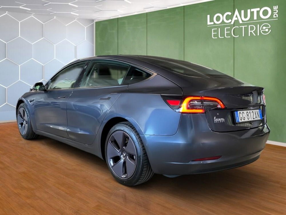 Tesla Model 3 usata a Torino (5)