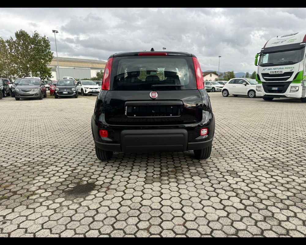 Fiat Panda nuova a Lucca (6)