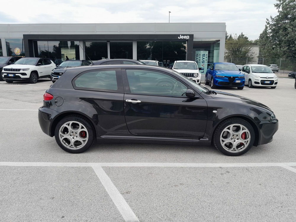 Alfa Romeo 147 usata a Ancona (4)