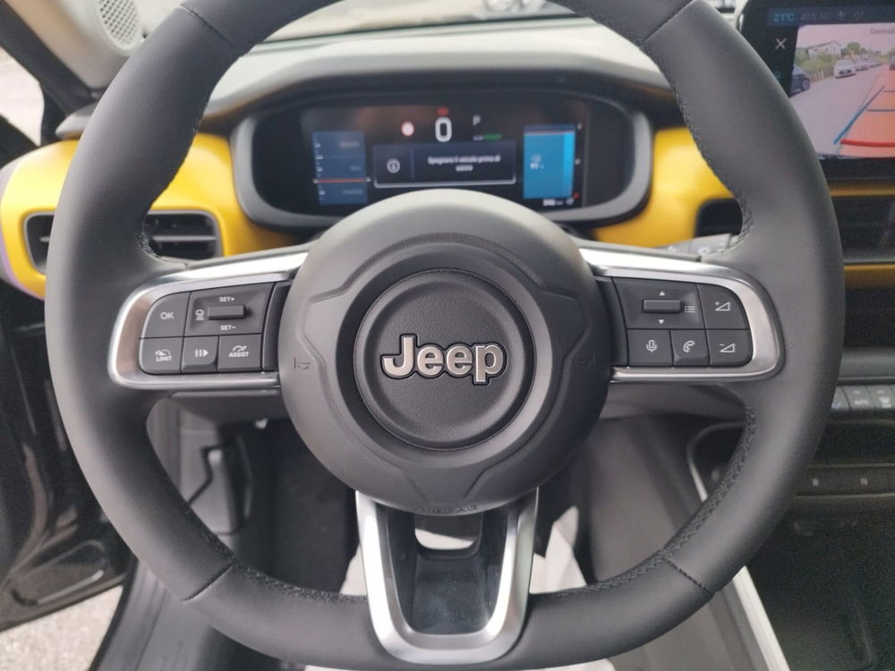 Jeep Avenger nuova a Arezzo (11)