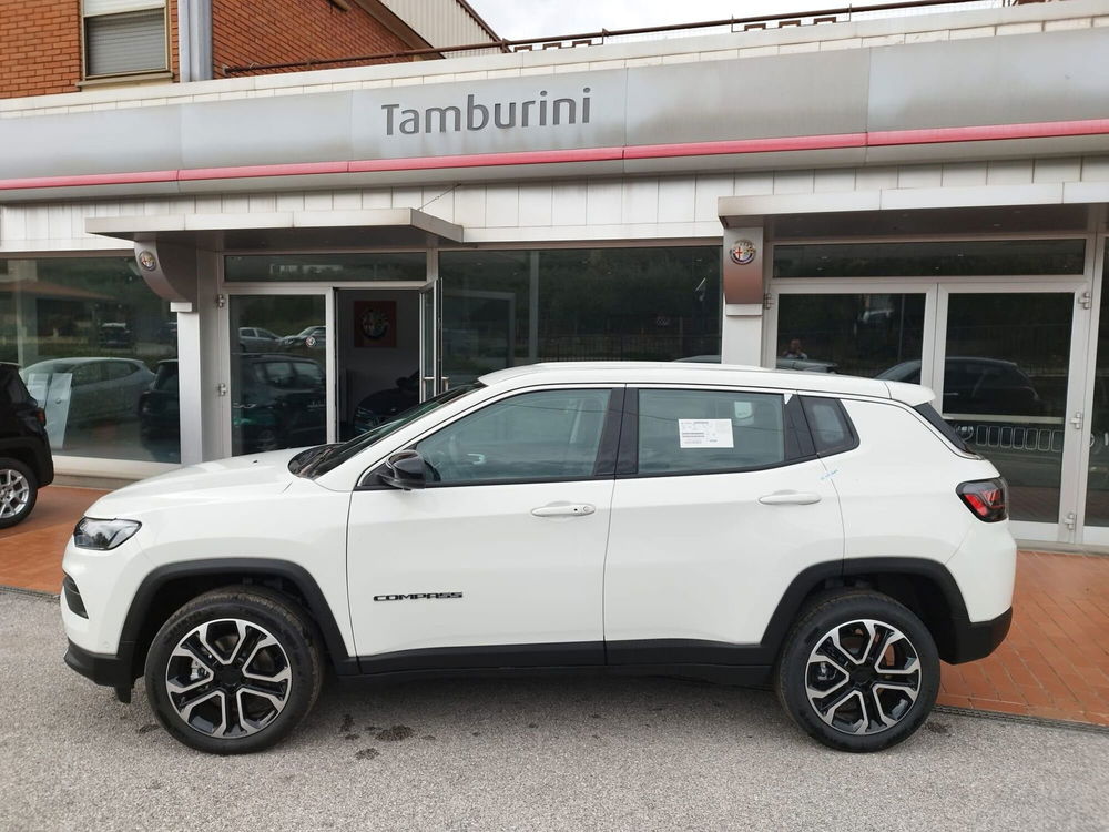 Jeep Compass nuova a Arezzo (5)