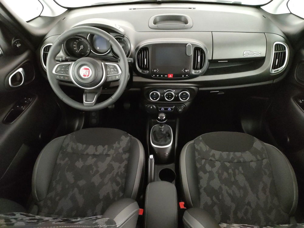 Fiat 500L usata a Roma (9)