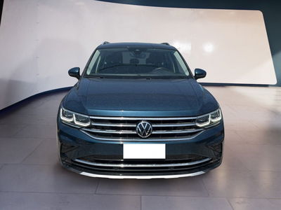 Volkswagen Tiguan 2.0 tdi Elegance 150cv dsg del 2021 usata a Torino