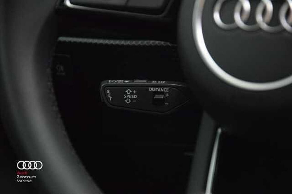 Audi A1 allstreet nuova a Varese (11)