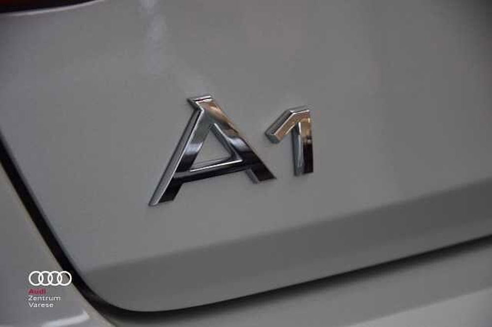 Audi A1 allstreet nuova a Varese (6)