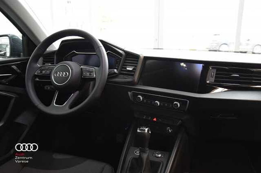 Audi A1 allstreet nuova a Varese (9)