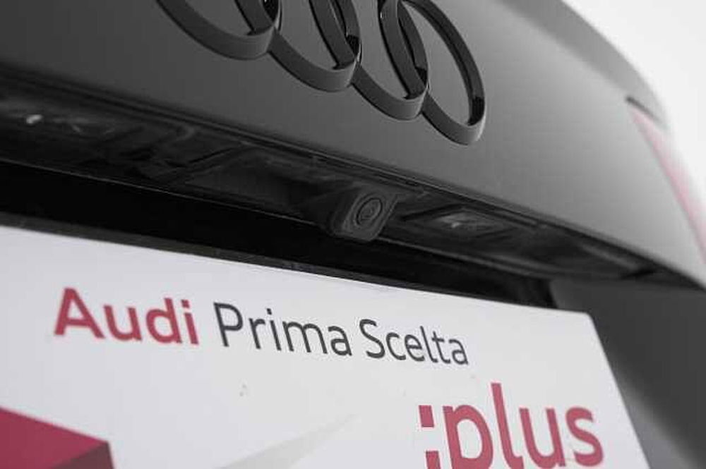 Audi Q7 usata a Como (19)