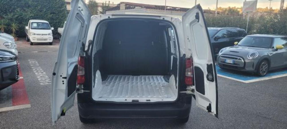 Toyota Proace City usata a Napoli (4)