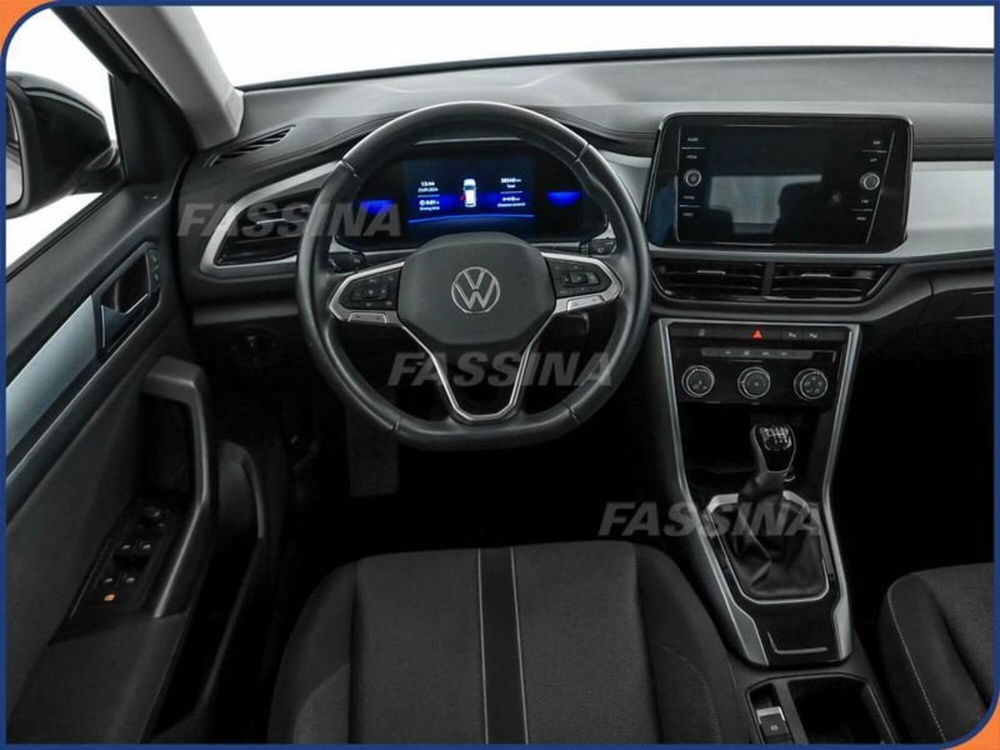 Volkswagen T-Roc usata a Milano (10)