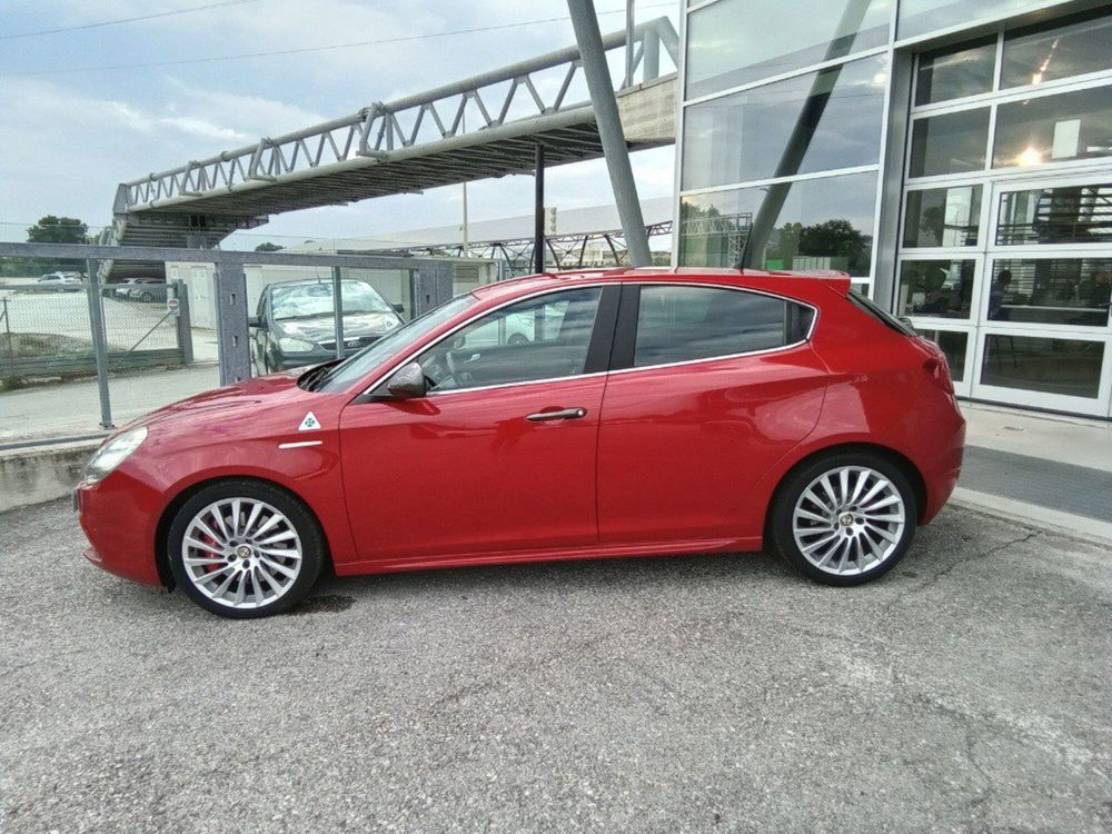 Alfa Romeo Giulietta usata a Macerata (2)