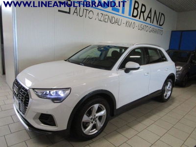 Audi Q3 35 2.0 tdi Business Advanced s-tronic del 2021 usata a Piacenza