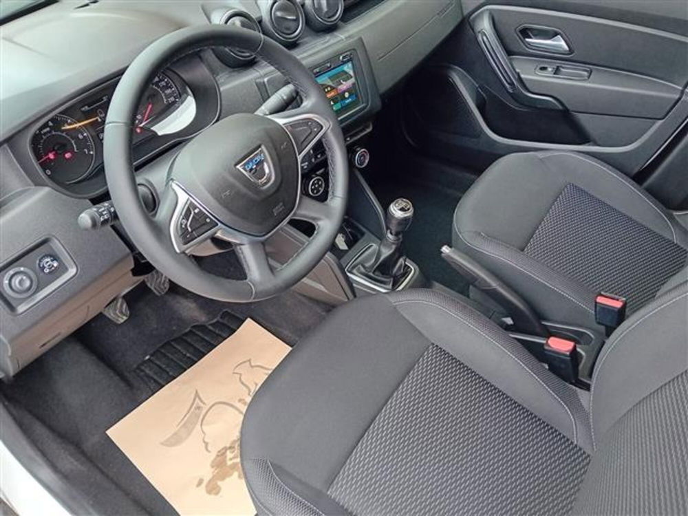 Dacia Duster usata a Firenze (6)