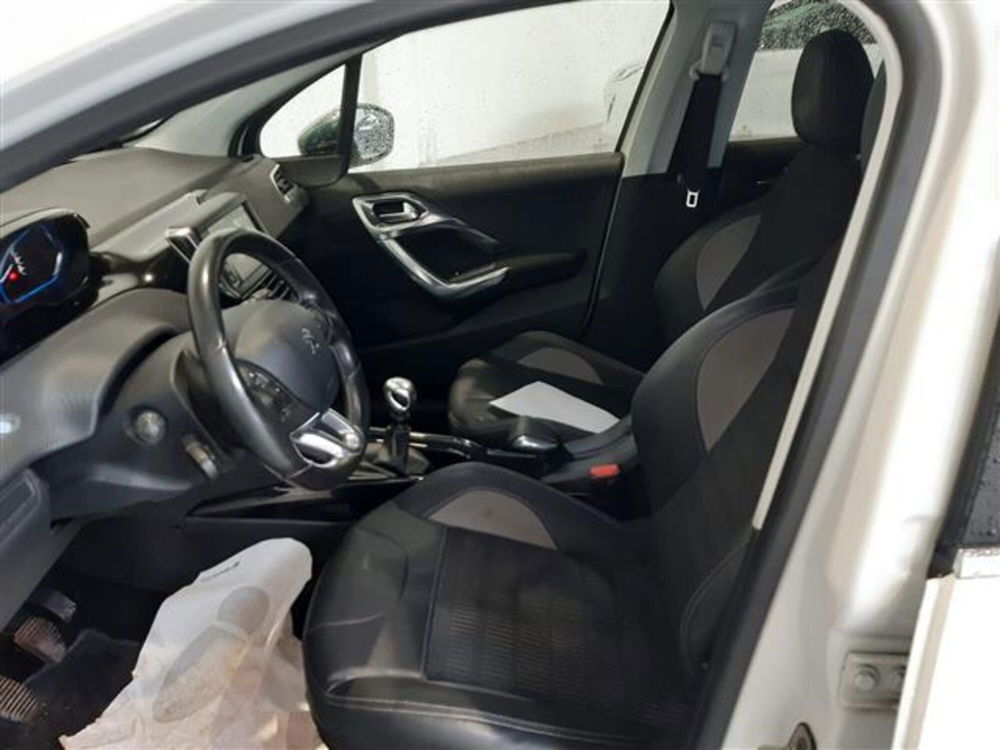 Peugeot 2008 usata a Asti (13)