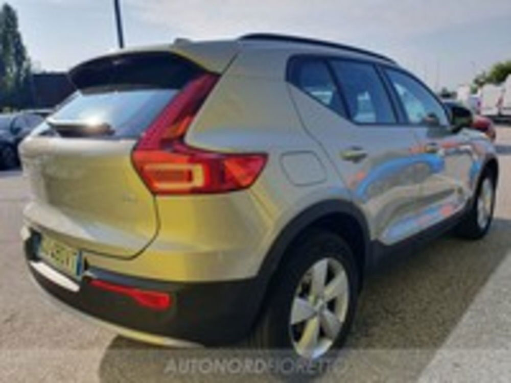 Volvo XC40 usata a Pordenone (5)