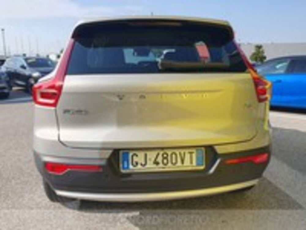 Volvo XC40 usata a Pordenone (6)