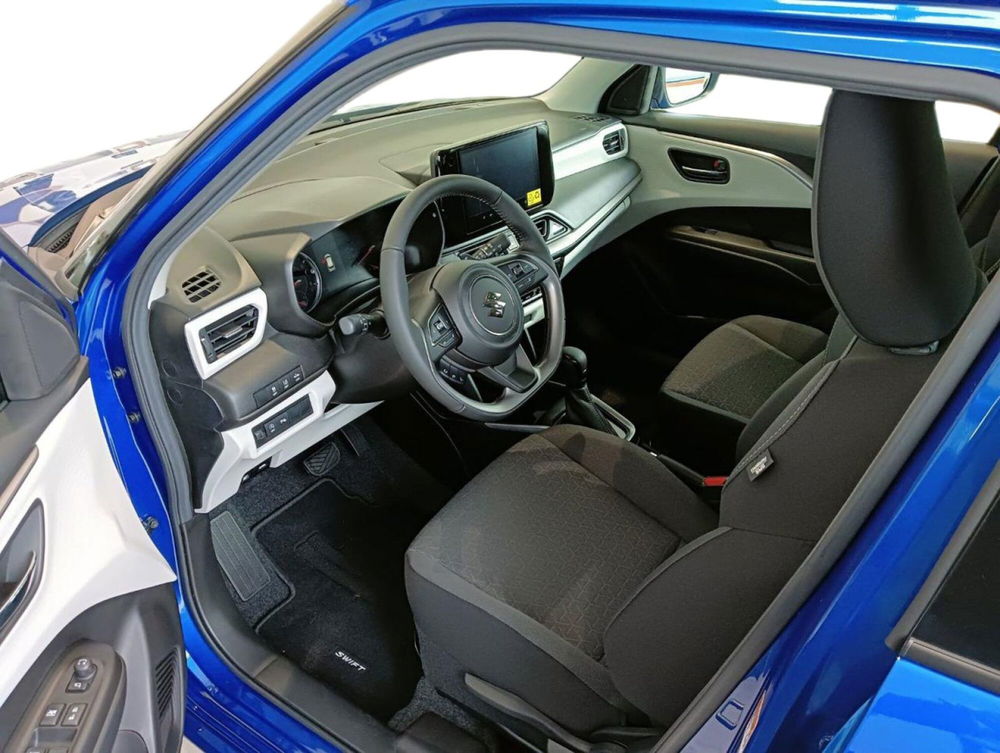 Suzuki Swift nuova a Milano (6)