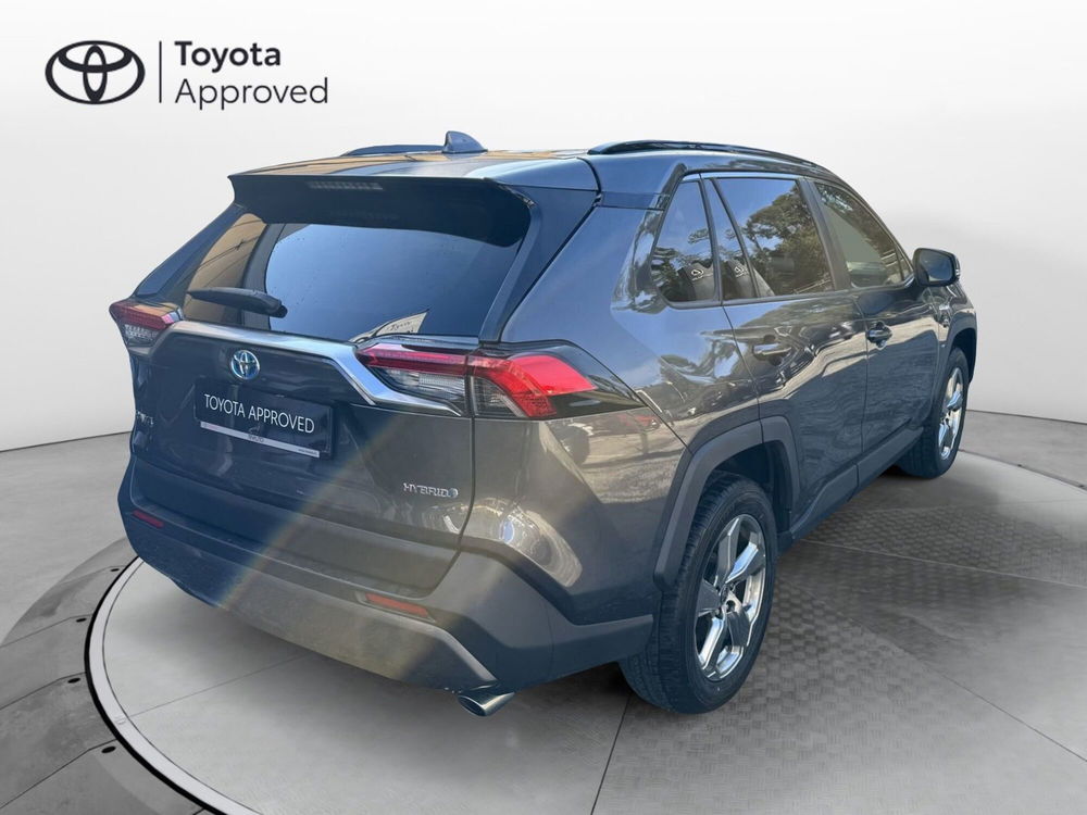 Toyota Rav4 usata a Como (17)