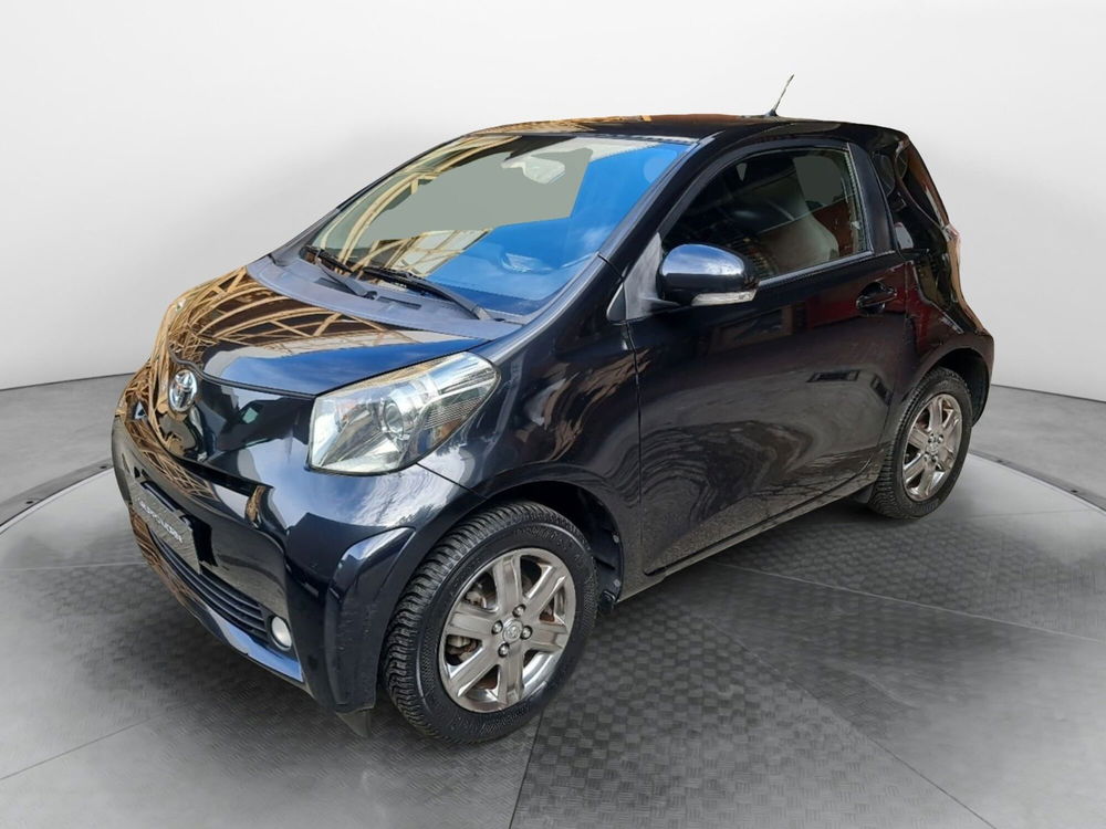 Toyota iQ usata a Bologna