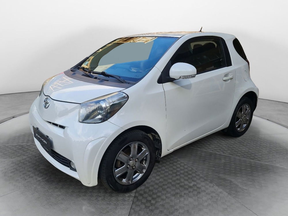 Toyota iQ usata a Bologna