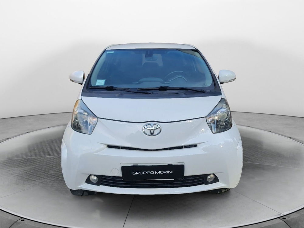 Toyota iQ usata a Bologna (2)