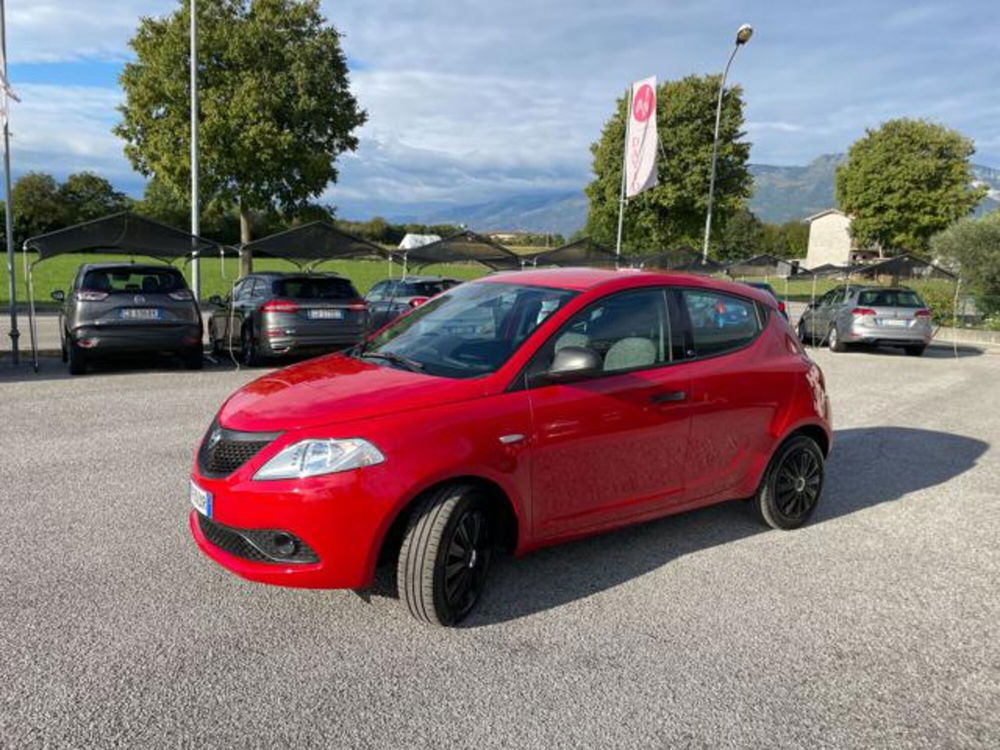 Lancia Ypsilon usata a Pordenone (2)