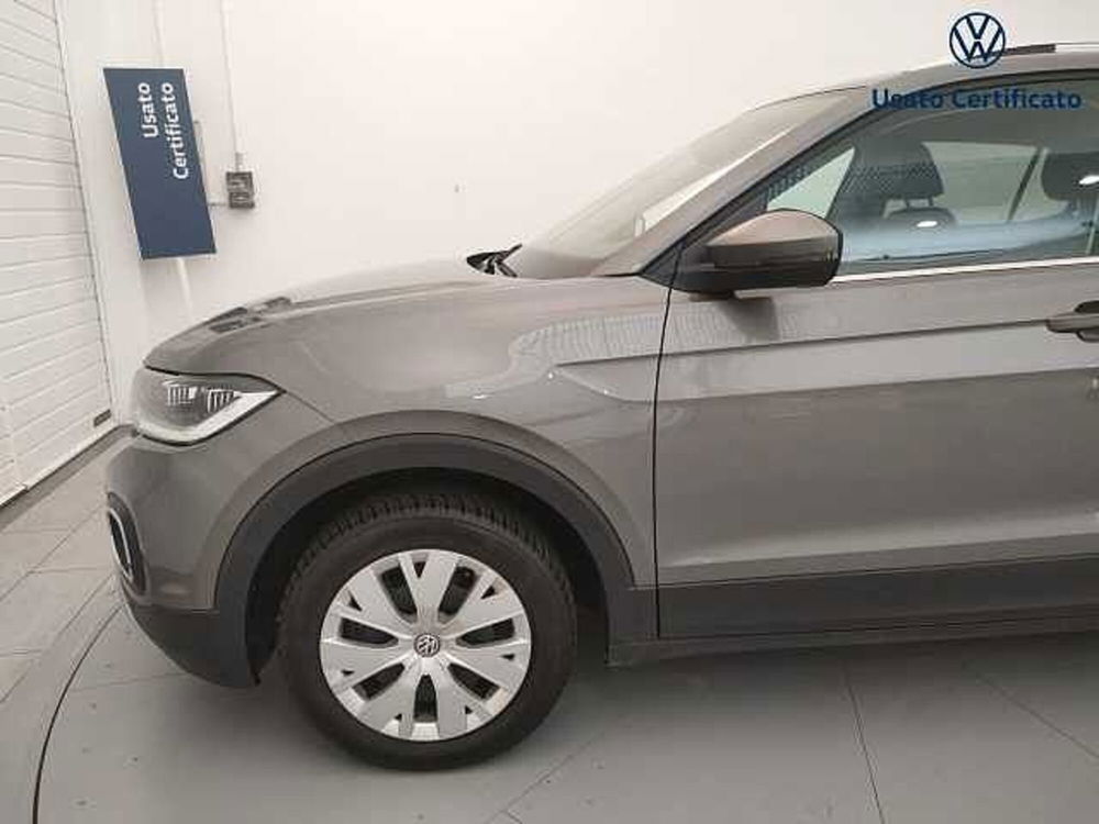 Volkswagen T-Cross usata a Varese (7)