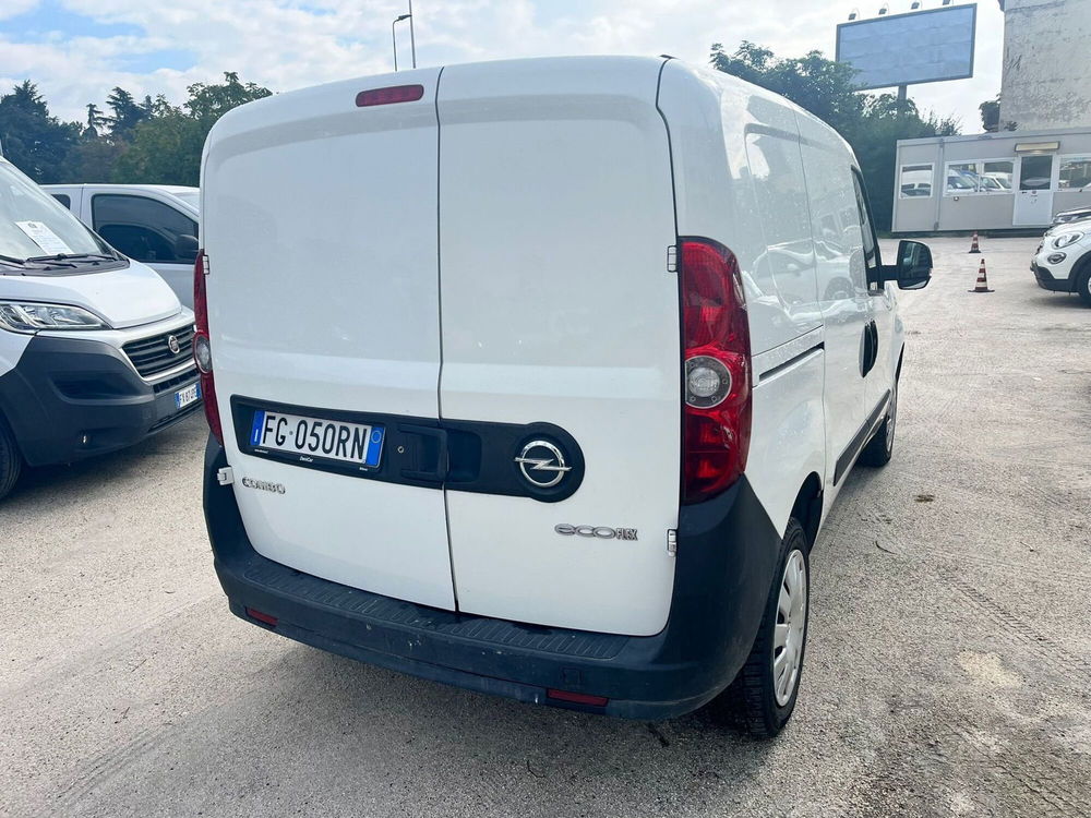 Opel Combo usata a Milano (6)